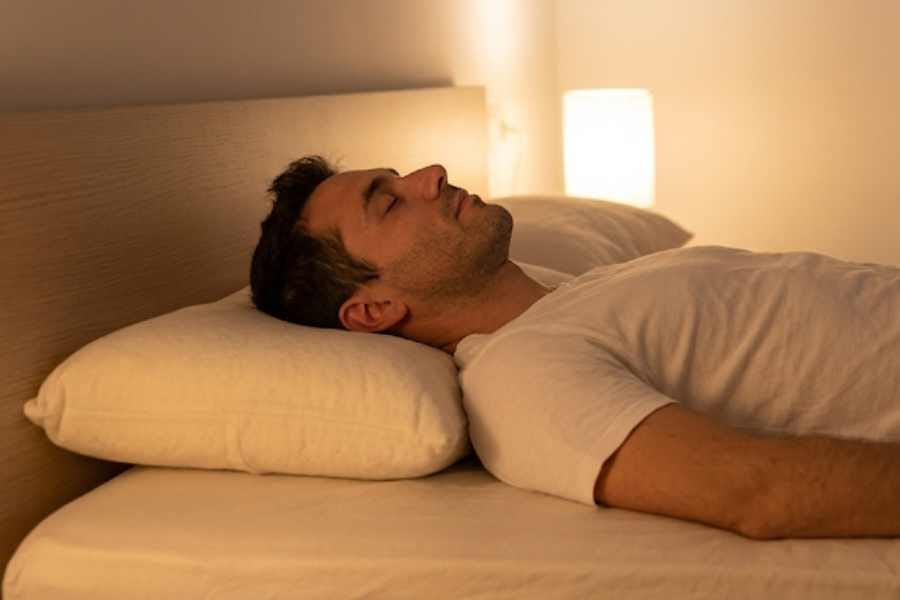 Conseqüències d'adoptar males postures en dormir